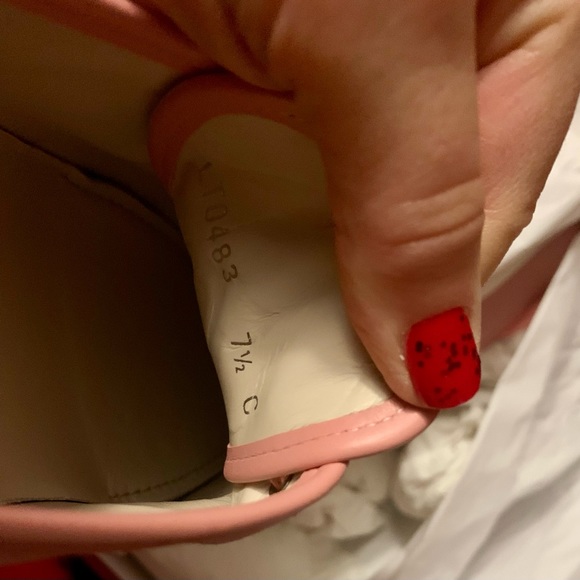 New Salvadore Ferragamo Pink SNEAKERS Lace-up Storm Shoes 7.5 NIB dust bag - Picture 16 of 16